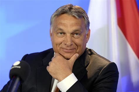 Le président hongrois Viktor Orban compare l’UE à l’URSS et annonce son effondrement inéluctable