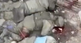 (Vidéo) Soldats ukrainiens assassinant des prisonniers de guerre russes à la chaîne… ce qui n&rsquo;est pas un crime de guerre lorsque c&rsquo;est pour défendre la (((démocratie))) de l&rsquo;oligarchie juive mondialiste