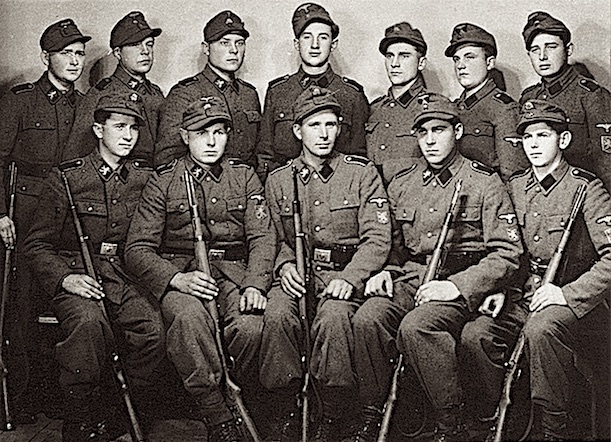 Un soldat ukrainien de la Waffen SS se souvient d&rsquo;une «foule juive à la recherche de chrétiens à assassiner» pendant la Terreur rouge bolchévique