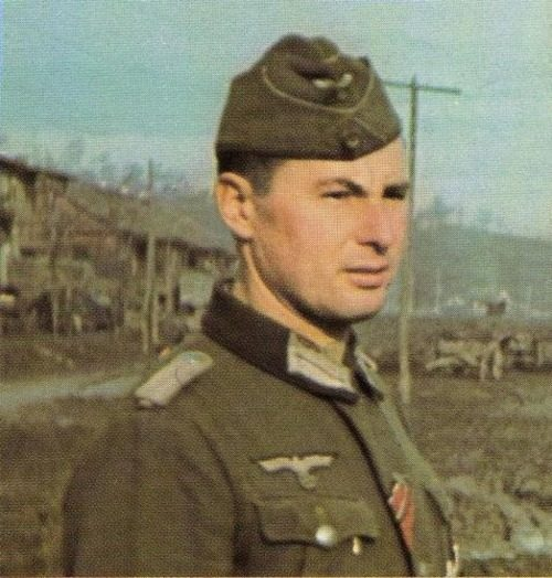 «Entre les deux, nous avons choisi le bon côté» – Waffen SS Standartenführer Léon Degrelle