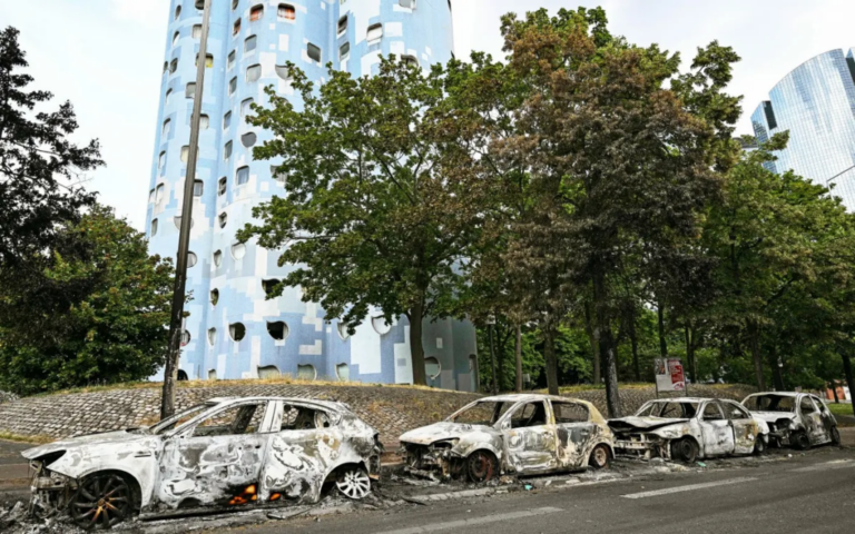 France : La police craint une insurrection générale du front rouge en cas de victoire du RN de Marine Lepen aux élections législatives anticipées du 30 juin et 7 juillet !